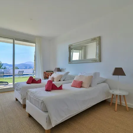 Ferienhaus Modern In With Beautiful View Cassis