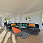 בית נופש Modern In With Beautiful View קסיס