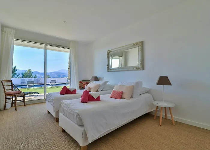 Semesterbostad Modern In With Beautiful View Cassis