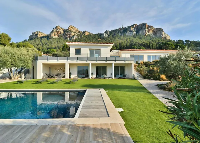 Modern In With Beautiful View Semesterbostad Cassis